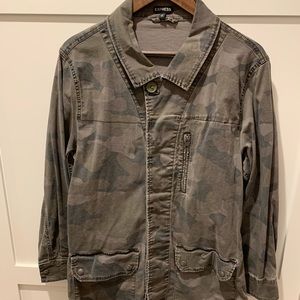 Express camo jacket